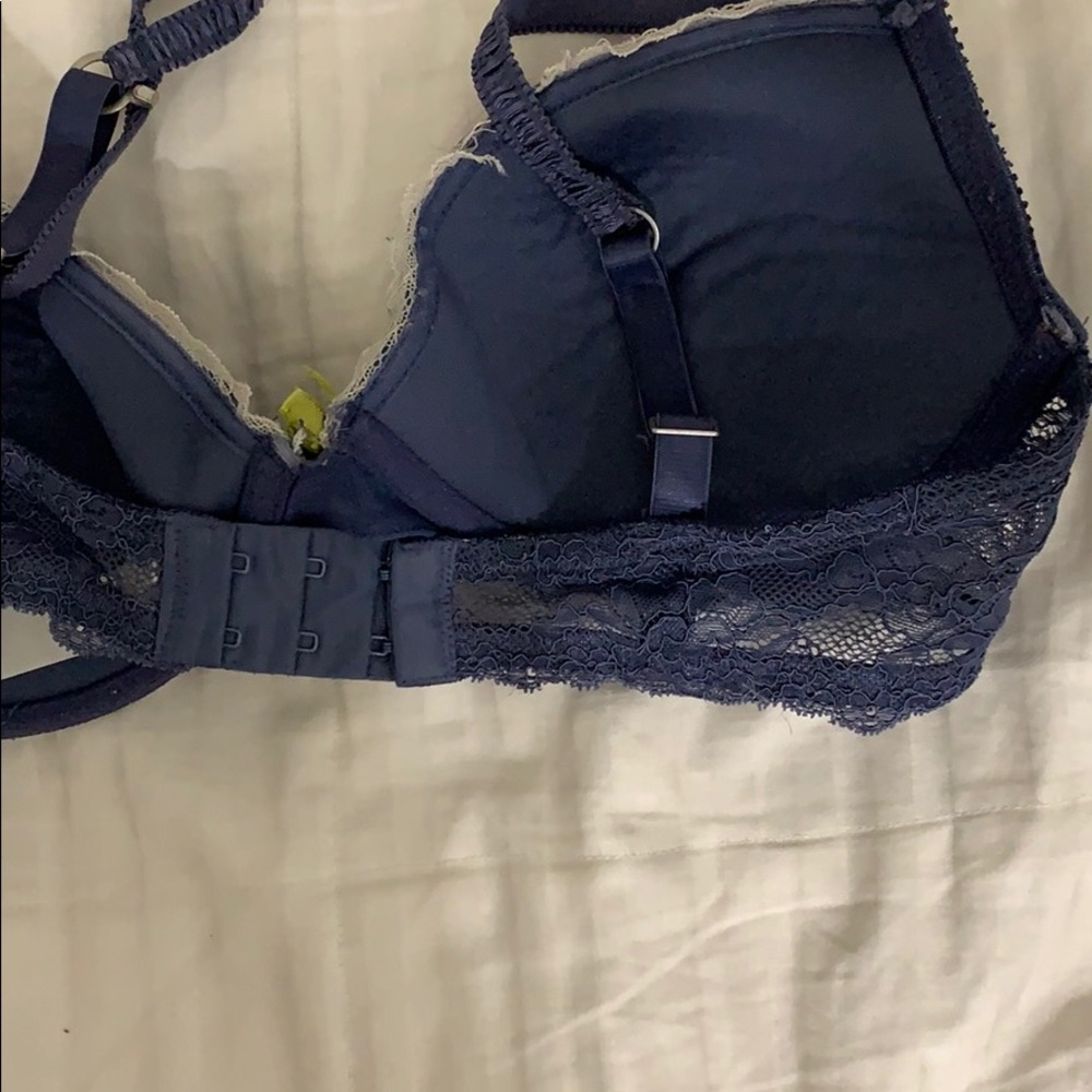 Bra - Picture 2 of 2